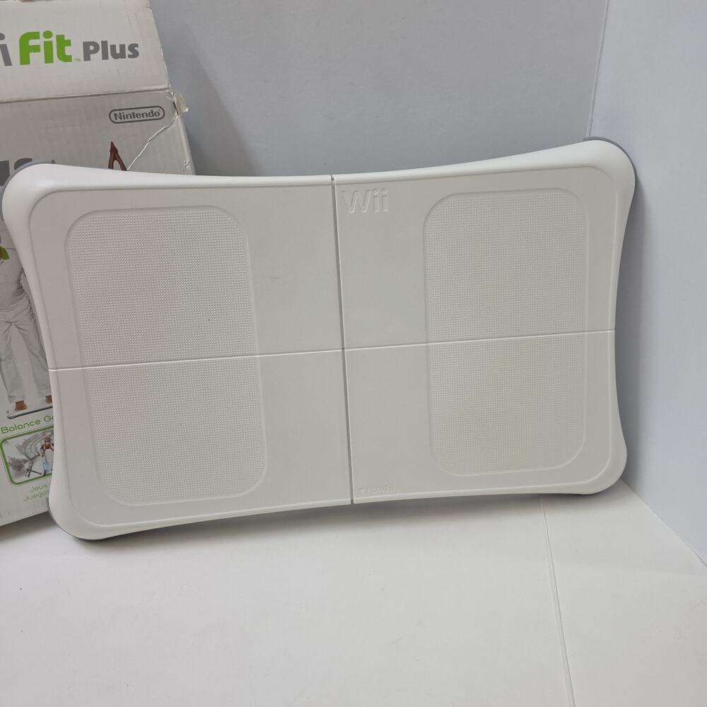 Nintendo Wii Fit Plus Balance Board Bundle Active 2 Personal Trainer Game - Picture 5 of 8